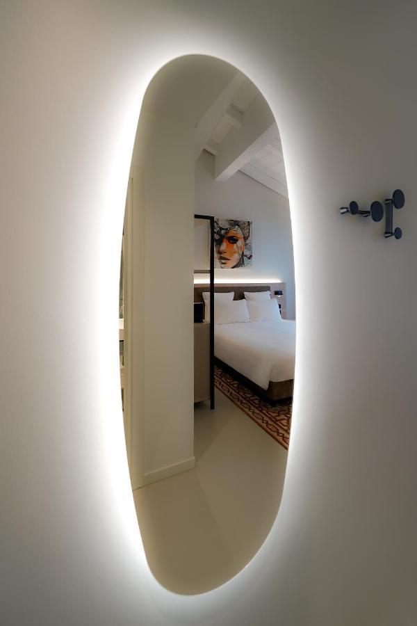 Bergamo INN 21 Exterior foto A room at the hotel